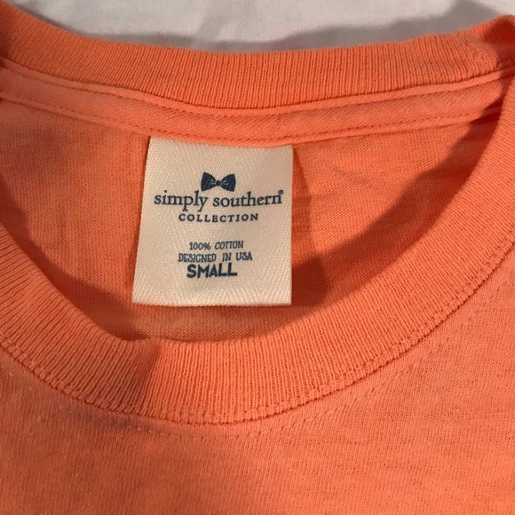 Womenโs Simply Southern Logo Graphic SS T-Shirt Size Small - Picture 3 of 6